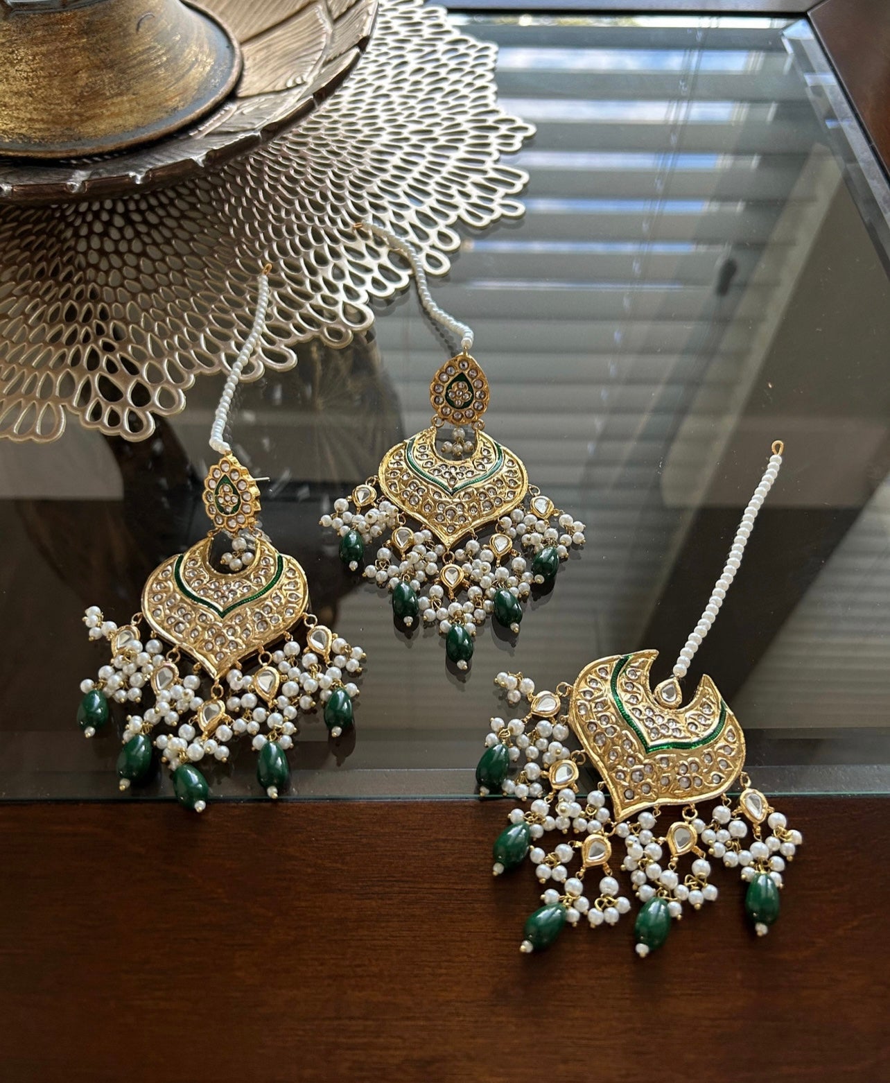 The Graceful in Green